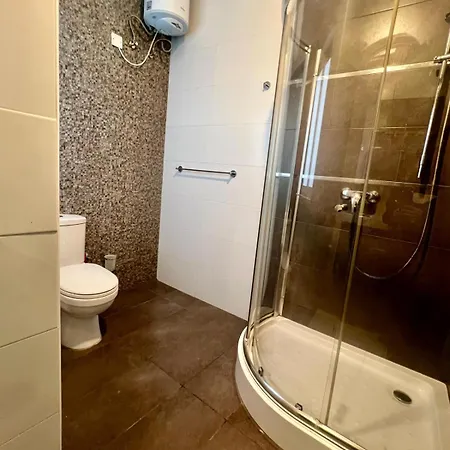 Lejlighed St Julian's 3 Bedroom - 10 Mins From The Sea